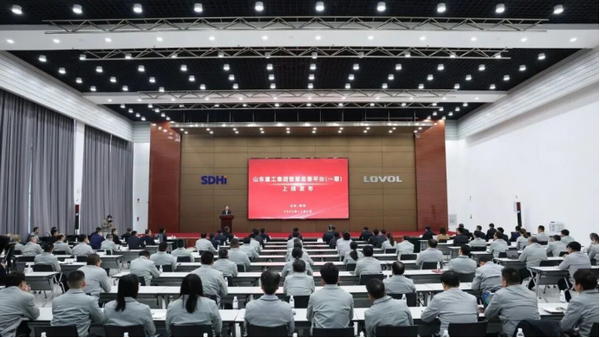 6b4bee8cbed7479b90875b40177c3d1c